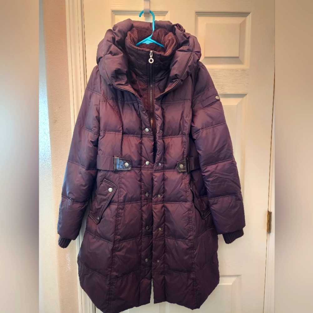 DKNY puffy coat, women's medium